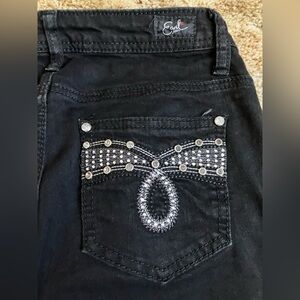 Black Earl Skinny Jeans w/ Fancy Back Pockets, Sz. 6